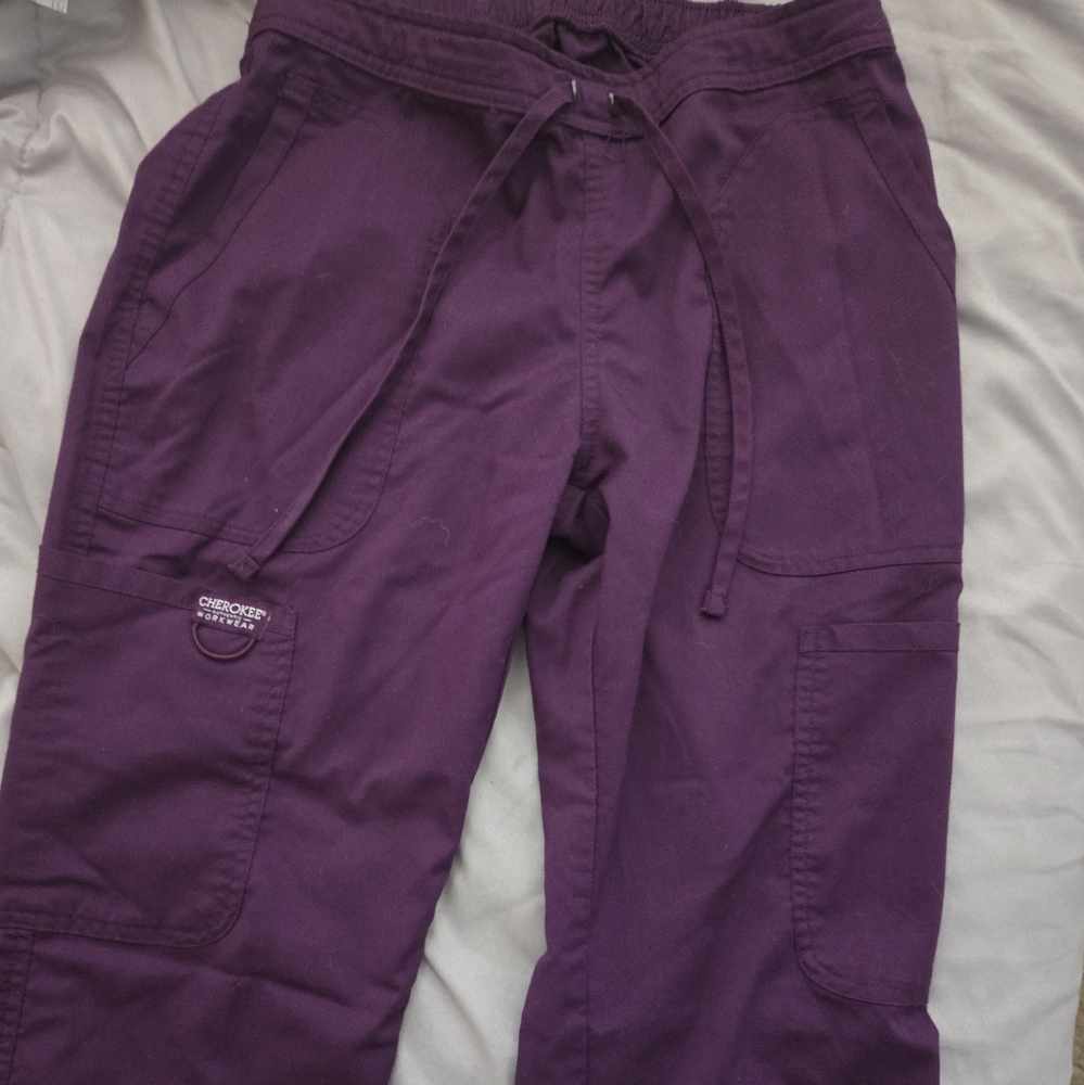 Cherokee scrub set purple